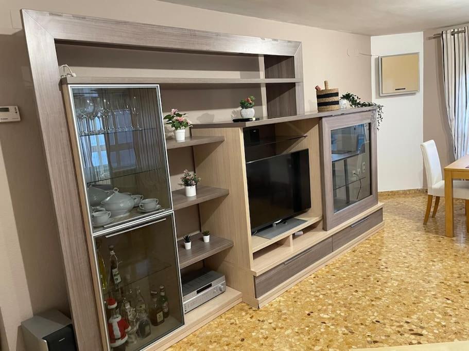 Precioso Junto Al Centro Con Garaje Apartamento Valência